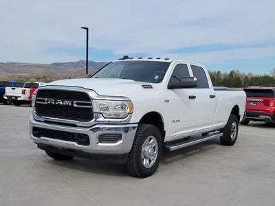 2019 RAM 3500 4X4 Tradesman 4DR Crew Cab 8 FT. LB SRW Pickup