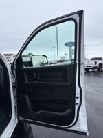 2021 3500 Thumbnail 23