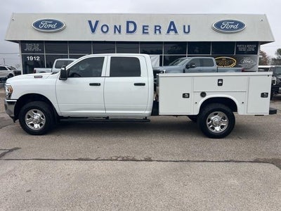 2023 RAM 3500 4X4 Tradesman 4DR Crew Cab 8 FT. LB SRW Pickup