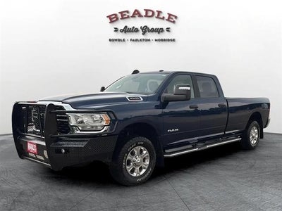 2024 RAM 3500 4X4 Big Horn 4DR Crew Cab 8 FT. LB SRW Pickup