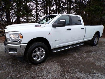 2024 RAM 3500 4X4 Big Horn 4DR Crew Cab 8 FT. LB SRW Pickup