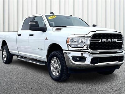 2024 RAM 3500 4X4 Big Horn 4DR Crew Cab 8 FT. LB SRW Pickup