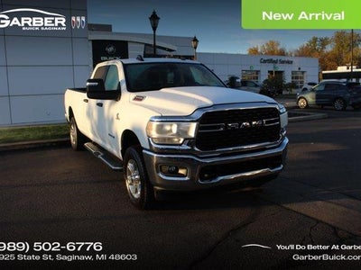 2024 RAM 3500 4X4 Big Horn 4DR Crew Cab 8 FT. LB SRW Pickup