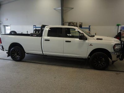 Photo of a 2024 RAM 3500 4X4 Big Horn 4DR Crew Cab 8 FT. LB SRW Pickup for sale
