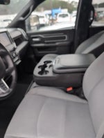 2024 3500 Thumbnail 9