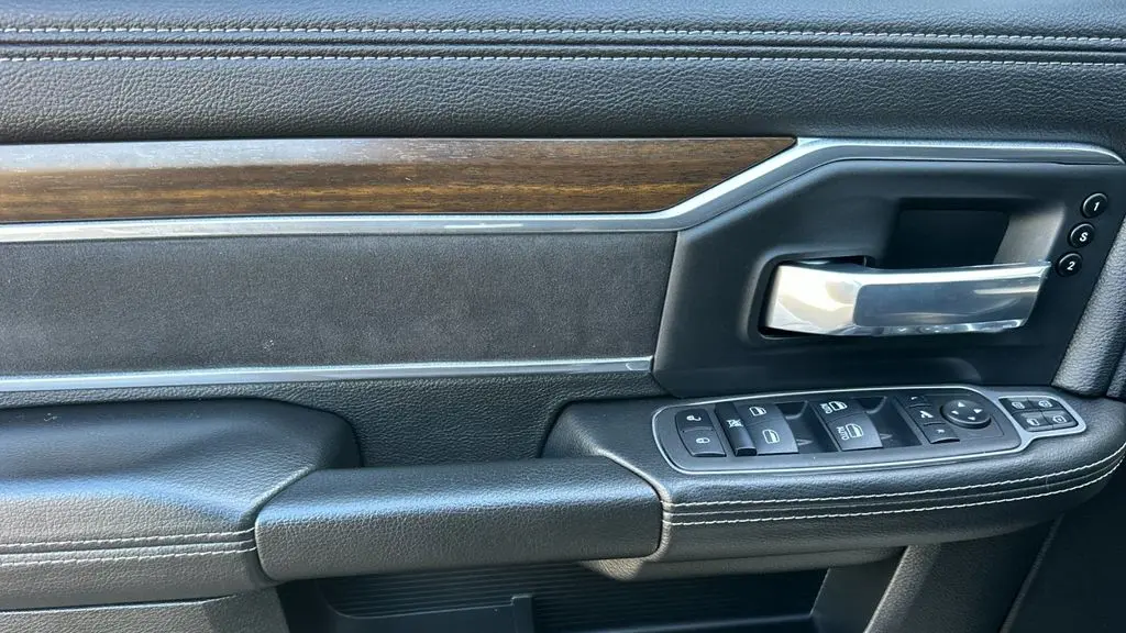 2023 Ram 3500 Laramie