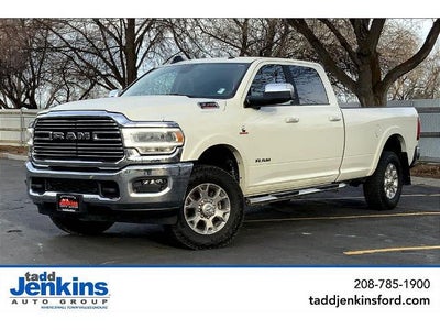 2022 RAM 3500 4X4 Laramie 4DR Crew Cab 8 FT. LB SRW Pickup