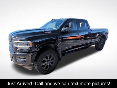 Photo of a 2019 Ram 3500 4X4 Laramie 4DR Crew Cab 8 FT. LB SRW Pickup for sale