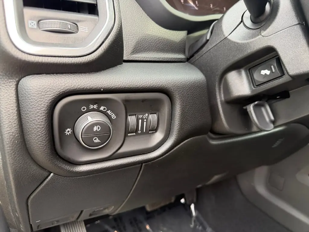 2026 Ram 3500 - $81,094