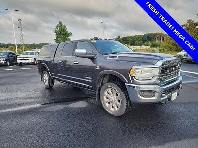 2020 RAM 3500 4X4 Limited 4DR Mega Cab 6.3 FT. SB SRW Pickup