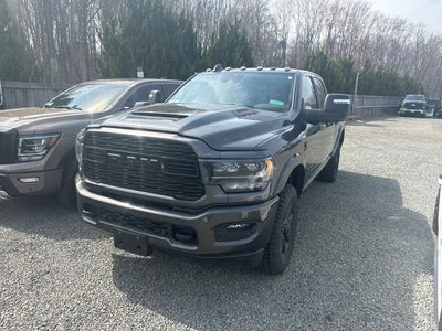2024 RAM 3500 4X4 Limited 4DR Crew Cab 6.3 FT. SB SRW Pickup