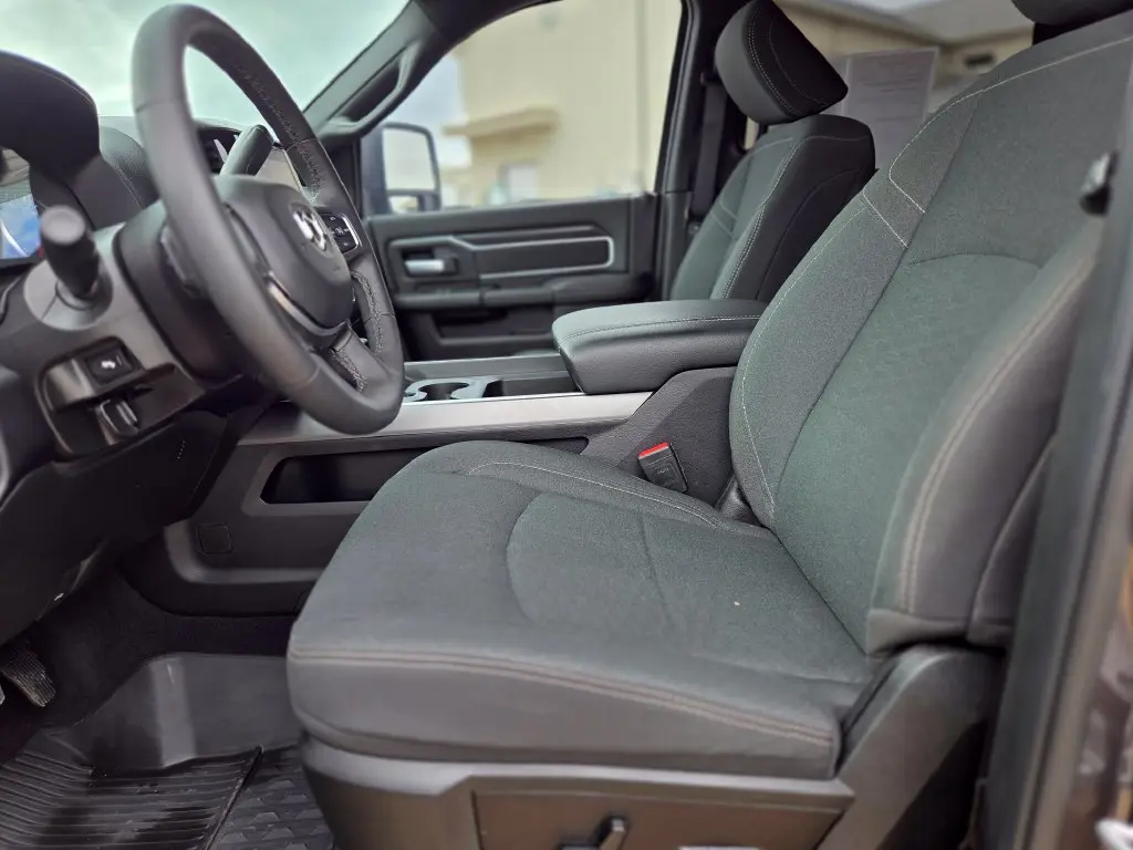 2025 Ram 2500 - $52,627