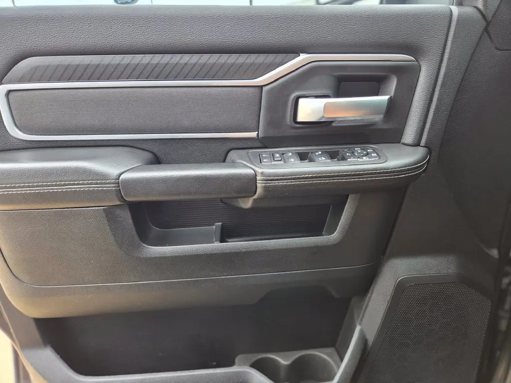 2025 Ram 2500 - $52,627