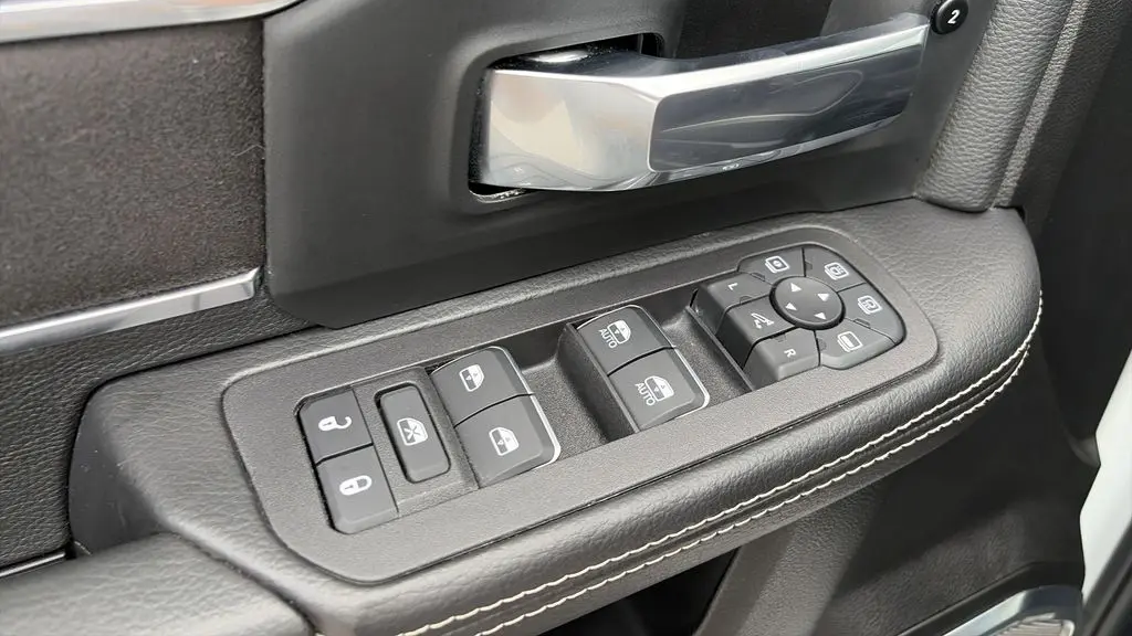 2025 Ram 2500 Laramie