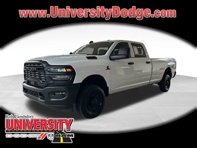 Photo of a 2025 RAM 2500 4X4 Tradesman 4DR Crew Cab 8 FT. LB Pickup for sale