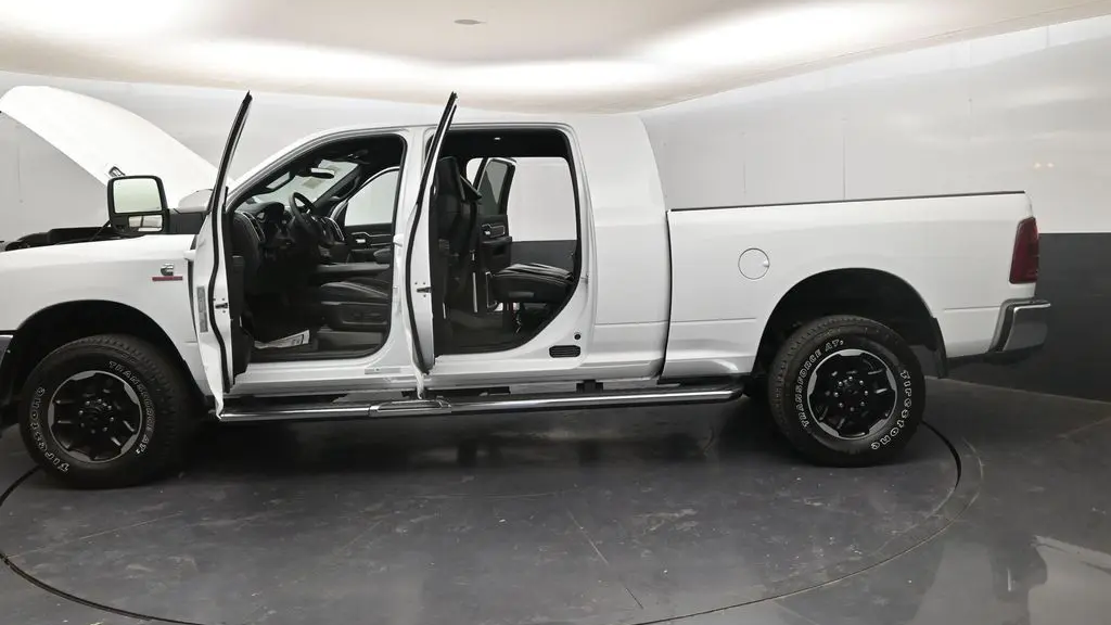 2025 Ram 2500 Laramie