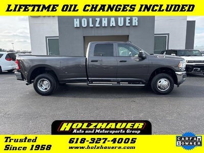 2024 RAM 3500 4X4 Tradesman 4DR Crew Cab 8 FT. LB DRW Pickup