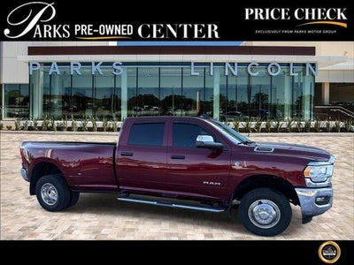 2019 Ram 3500 4X4 Tradesman 4DR Crew Cab 8 FT. LB DRW Pickup