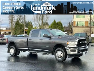 2019 RAM 3500 4X4 Tradesman 4DR Crew Cab 8 FT. LB DRW Pickup