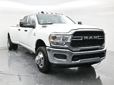 2024 RAM 3500 4X4 Tradesman 4DR Crew Cab 8 FT. LB DRW Pickup