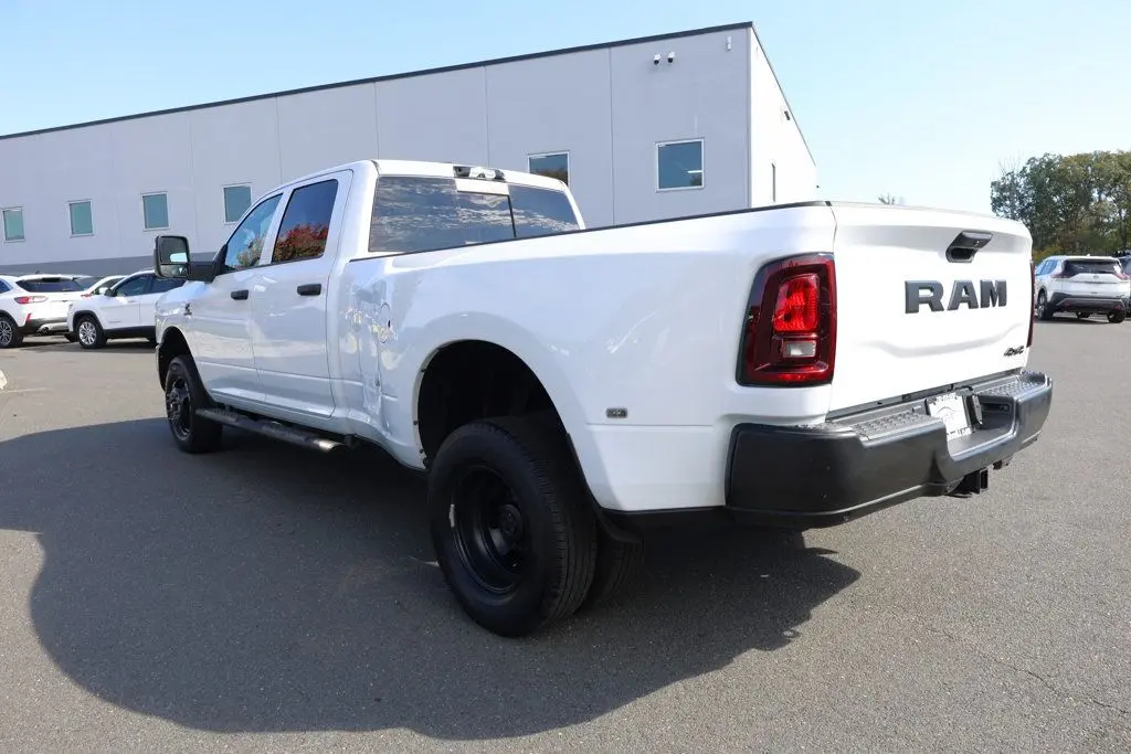 2026 Ram 3500 - $59,695