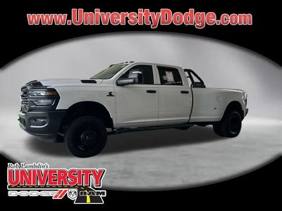 Photo of a 2025 Ram 3500 4X4 Tradesman 4DR Crew Cab 8 FT. LB DRW Pickup for sale