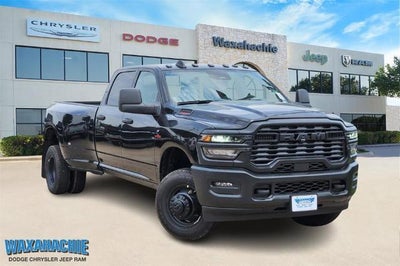 2025 RAM 3500 4X4 Tradesman 4DR Crew Cab 8 FT. LB DRW Pickup