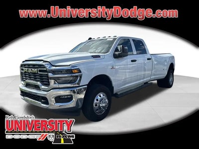 Photo of a 2025 RAM 3500 4X4 Tradesman 4DR Crew Cab 8 FT. LB DRW Pickup for sale