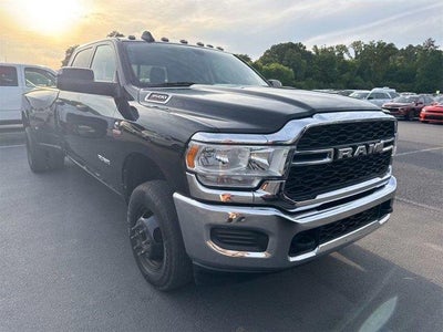 2020 Ram 3500 4X4 Tradesman 4DR Crew Cab 8 FT. LB DRW Pickup