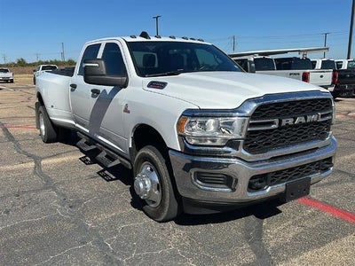 2024 RAM 3500 4X4 Tradesman 4DR Crew Cab 8 FT. LB DRW Pickup