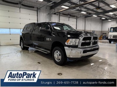 2017 RAM 3500 4X4 Tradesman 4DR Crew Cab 8 FT. LB DRW Pickup