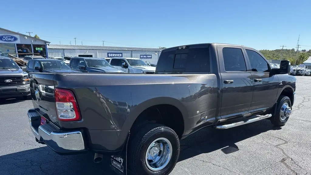 2024 Ram 3500 Tradesman