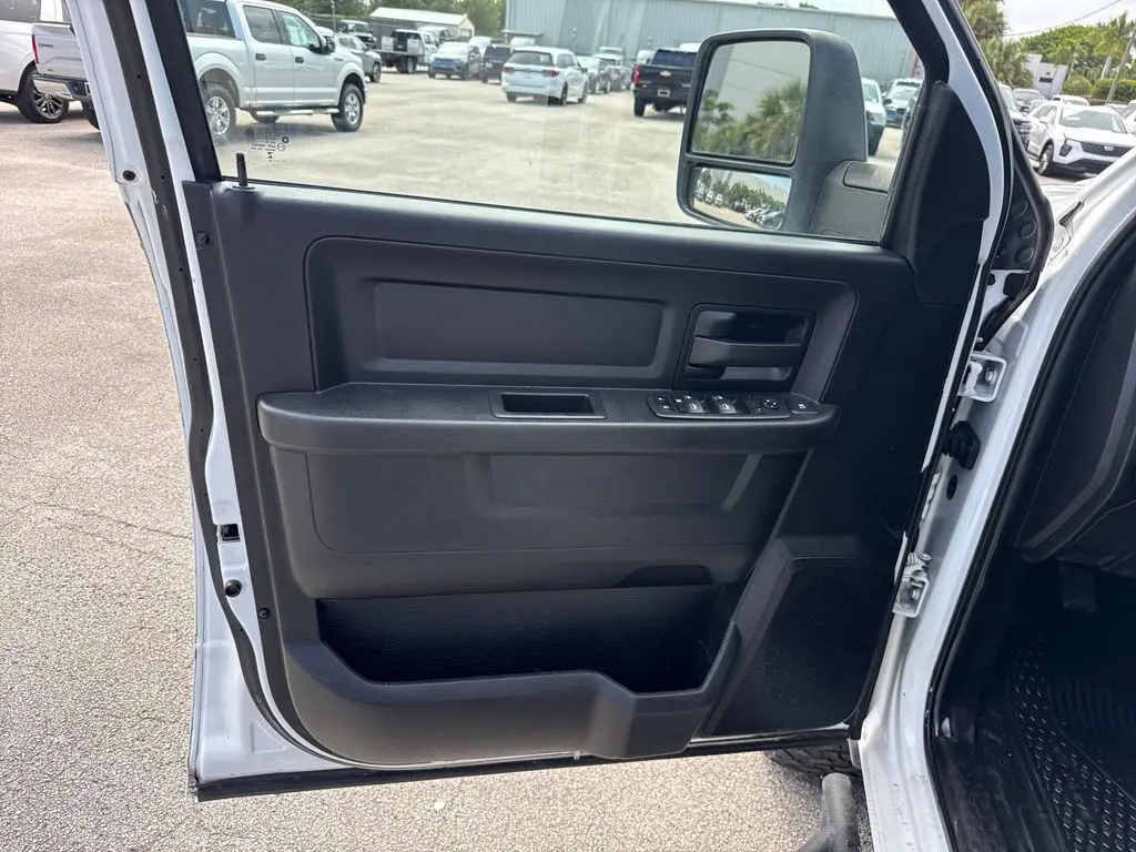 2023 Ram 3500 - $48,901