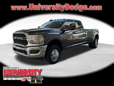 Photo of a 2024 RAM 3500 4X4 Tradesman 4DR Crew Cab 8 FT. LB DRW Pickup for sale