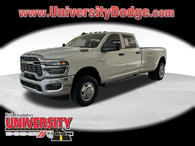 Photo of a 2026 Ram 3500 4X4 Tradesman 4DR Crew Cab 8 FT. LB DRW Pickup for sale