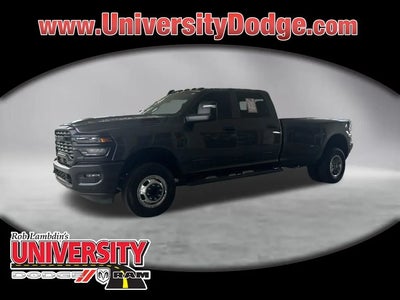Photo of a 2026 Ram 3500 4X4 Tradesman 4DR Crew Cab 8 FT. LB DRW Pickup for sale