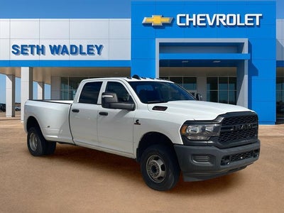 2023 RAM 3500 4X4 Tradesman 4DR Crew Cab 8 FT. LB DRW Pickup