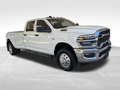 Photo of a 2025 RAM 3500 4X4 Tradesman 4DR Crew Cab 8 FT. LB DRW Pickup for sale