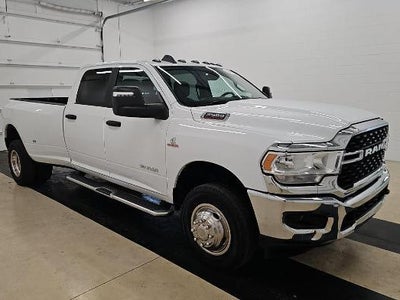2024 RAM 3500 4X4 Big Horn 4DR Crew Cab 8 FT. LB DRW Pickup