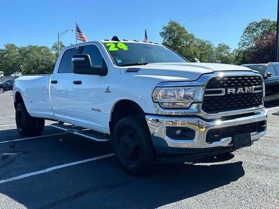 2024 Ram 3500 4X4 Big Horn 4DR Crew Cab 8 FT. LB DRW Pickup