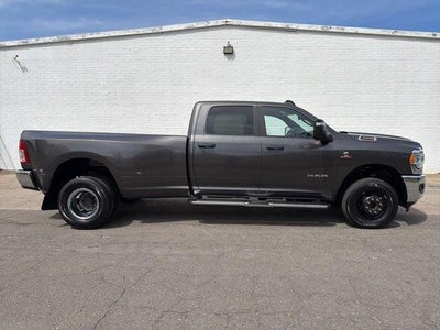Photo of a 2024 Ram 3500 4X4 Big Horn 4DR Crew Cab 8 FT. LB DRW Pickup for sale