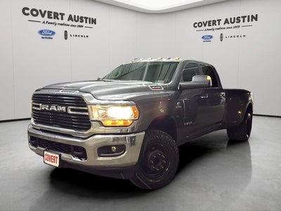 2019 RAM 3500 4X4 Lone Star 4DR Crew Cab 8 FT. LB DRW Pickup