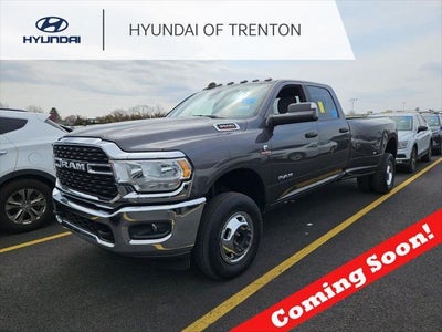 2022 RAM 3500 4X4 Big Horn 4DR Crew Cab 8 FT. LB DRW Pickup