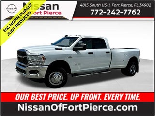 2024 Ram 3500 with Bright White Clearcoat Exterior