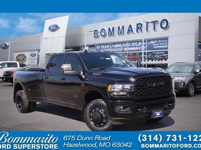 Photo of a 2024 RAM 3500 4X4 Big Horn 4DR Crew Cab 8 FT. LB DRW Pickup for sale