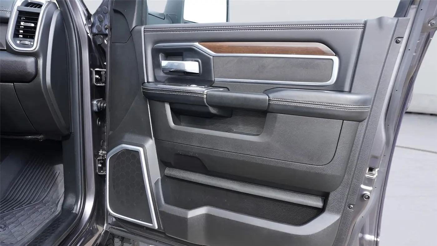 2024 Ram 3500 Laramie