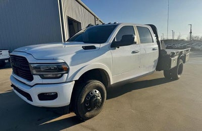 2022 RAM 3500 4X4 Laramie 4DR Crew Cab 8 FT. LB DRW Pickup