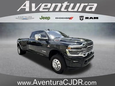 Photo of a 2025 Ram 3500 4X4 Laramie 4DR Crew Cab 8 FT. LB DRW Pickup for sale