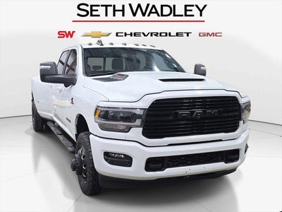 2024 RAM 3500 4X4 Laramie 4DR Crew Cab 8 FT. LB DRW Pickup