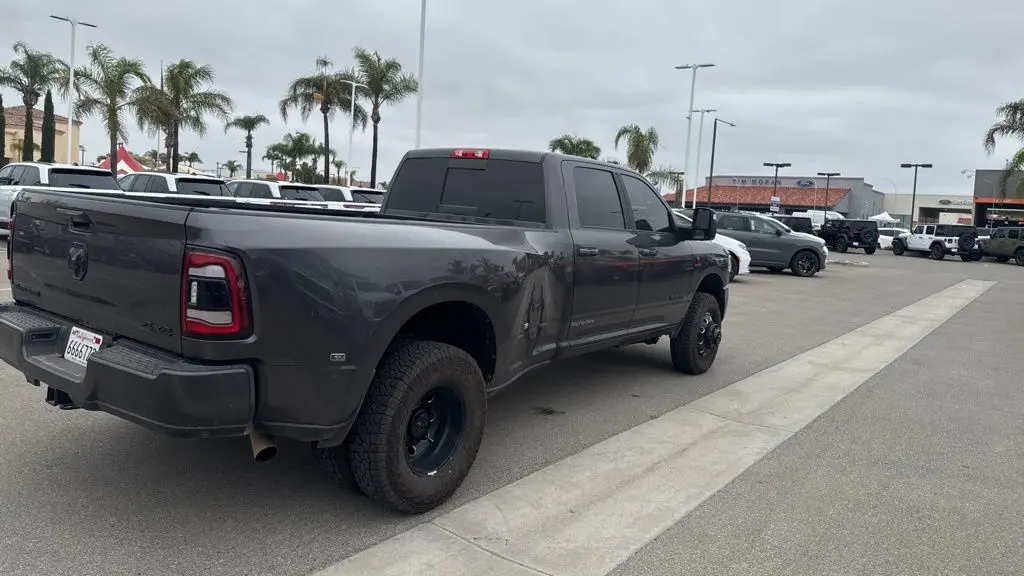 2024 Ram 3500 Laramie
